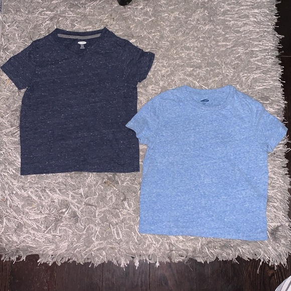 #2 - 5T bundle = polo, shirts and short. All EUC. - Picture 5 of 9